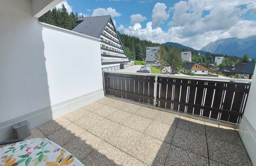 Bad Mitterndorf Apartment | The Apartment Regina in Haus Sonnenalm 8 in Bad Mitterndorf