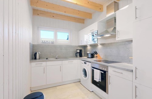Olpenitz House | Fernweh - Terrasse, Kamin, Infrarot-Kabine, 2 Bäder Badewanne, Parkplatz