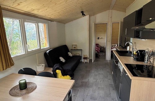 Saint-Leger-les-Melezes Ski Chalet | Chalet with private garden in the heart of nature, just a few metres from the ski slopes