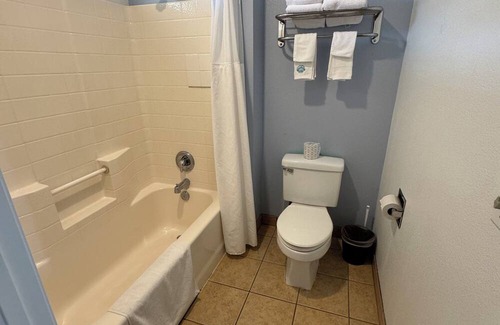 Oceano Hotel | Dune Surfer Inn