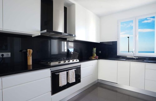 Garajau House | NostraCasa by LovelyStay