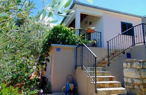 Cove Donja Krusica (Donje selo) Apartment | Apartments Jagoda (10992-A1) - Donja Krušica