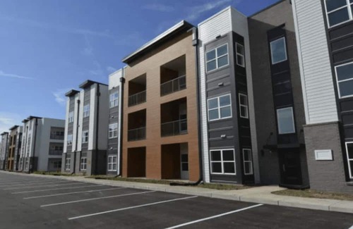 Cartersburg Apartment | Barsala l Chic 1BR Near B&O Trail & Pool in Avon/Brownsburg!
