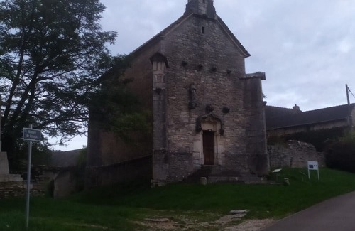 Laives House | Cosy little nest in the heart of a small Burgundy village