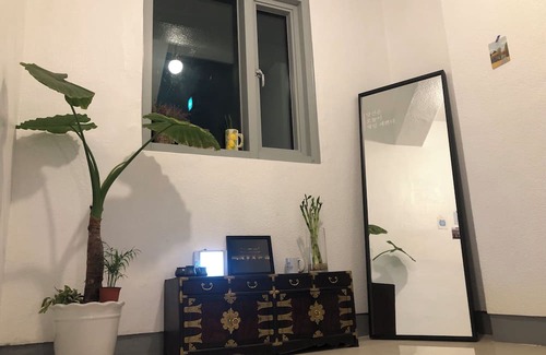 Yeonhui-dong House | YH Gesthause