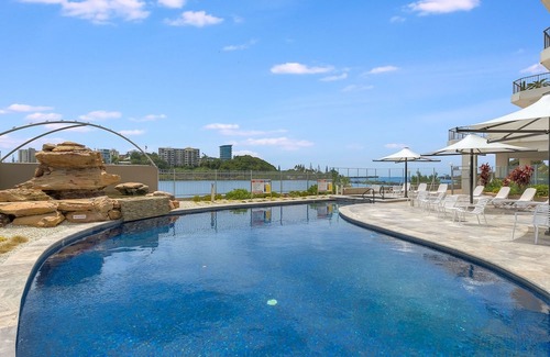 Tweed Heads Apartment | Seascape Apartments Unit 802 Central Tweed Heads with abundant water views, Wi-Fi Included