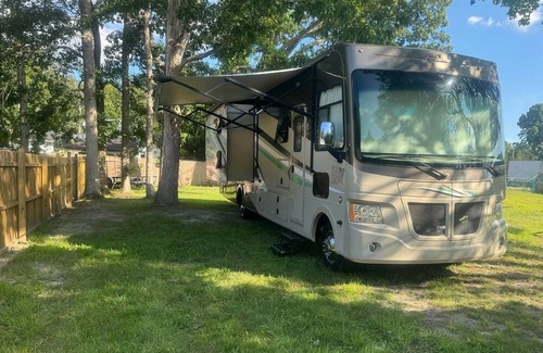 Woodbine House | Camper/RV in Woodbine, NJ