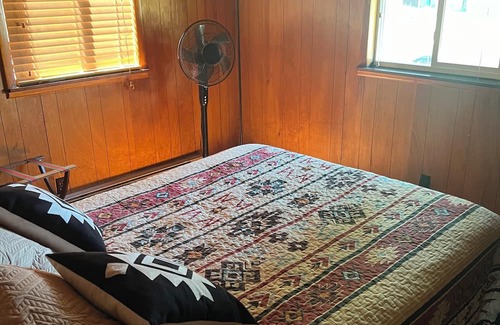 Northeast Michigan Ski Chalet | Cozy chalet in marvelous Harrietta with WiFi. On Orv and Snowmobile trails.