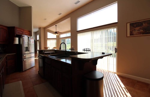 Yamhill House | Exceptional Vineyard Estate in Yamhill with Mediterranean Home and Pinot Noir Vines