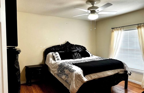 Fellowship Other | Charming 2-bedroom pet-friendly apartment on Equestrian woodland farm.