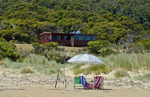 South Bruny House | Cloudy Bay Cabin ~ secluded in paradise!