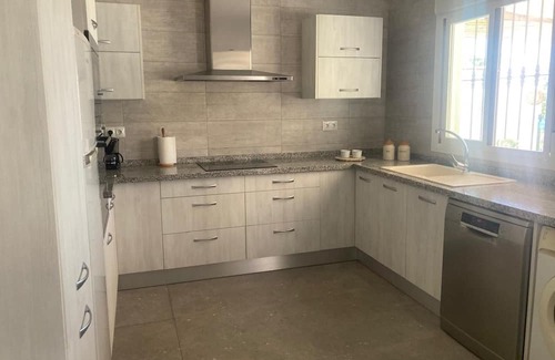 Archez Cottage | Cottage 'Casa Marina' with Mountain View, Wi-Fi and Air Conditioning