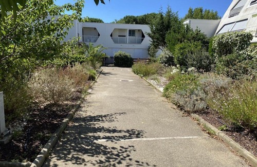 La Petite Motte Apartment | Coquet 2 Couchages ,au Couchant , Parking ,clim, Plage à 500m .
