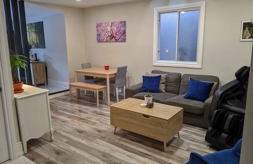 Oakwood Village House | Detached Home w/ private Backyard - Midtown Toronto - Quiet Street - Accesible