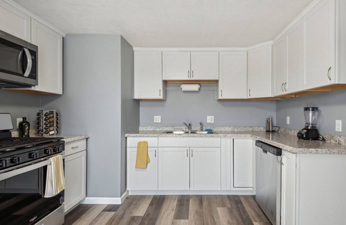 Southeast Omaha House | Central Omaha Gem Nearby Zoo, Downtown, Airport 4 Bedroom Home by RedAwning