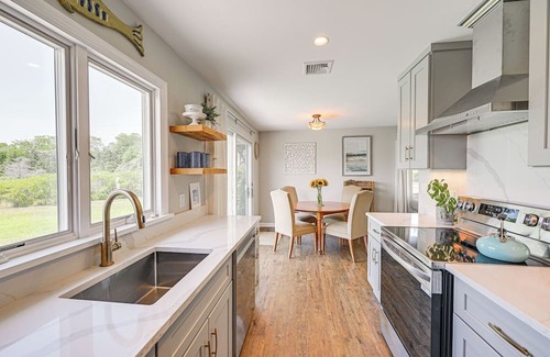 Remsenburg House | Hamptons Retreat w/Private Dock, Kayak & Canoe!