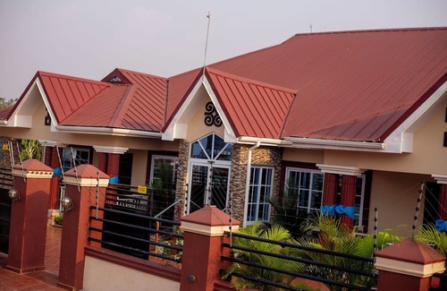 Kumasi Cabin | LIZAB LODGE