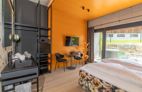 Umhausen Apartment | Holiday apartment with balcony and wellness area