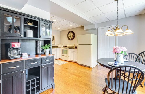 Louisa House | Cozy Louisa Escape w/Patio + Pool Access!