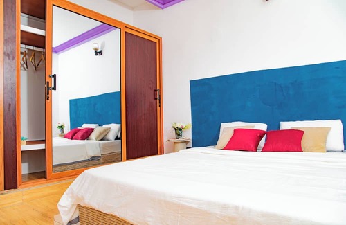 Abidjan Apartment | Charming 1-bedroom apartment in wonderful Abidjan with WiFi