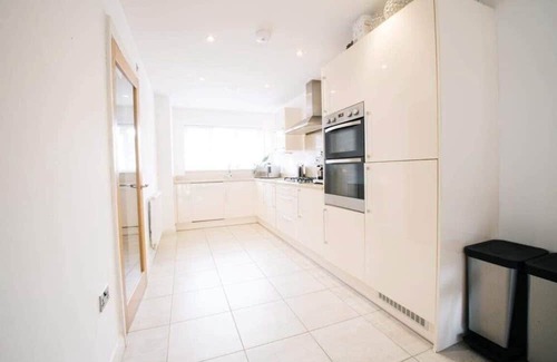 Llandudno Junction House | Stylish Family 3 bedroom home