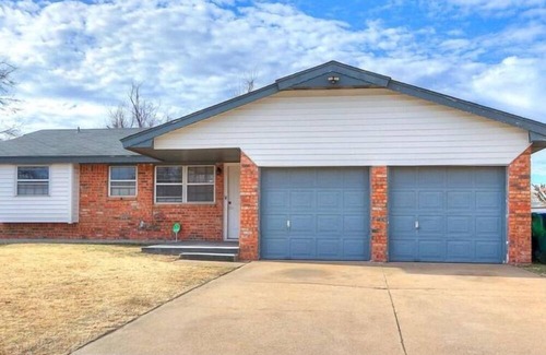 South Oklahoma City House | The House of Cards ♥️ ♠️ ♦️ ♣️