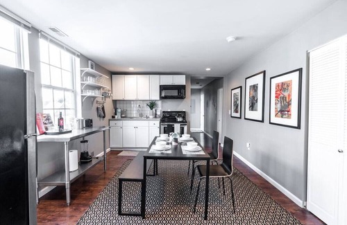 Near Northside Apartment | Perfect for Family Near IU Convention Downtown