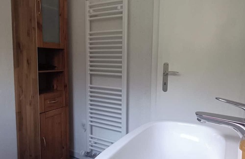 Beckedorf Bed & Breakfast | Gemütliches 1 Zimmer Apartment mit Küche und Terrasse,bei Bad Nenndorf,steinhude