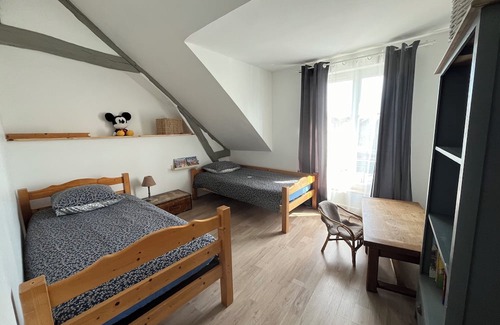 Nemours Apartment | Spacious downtown apartment