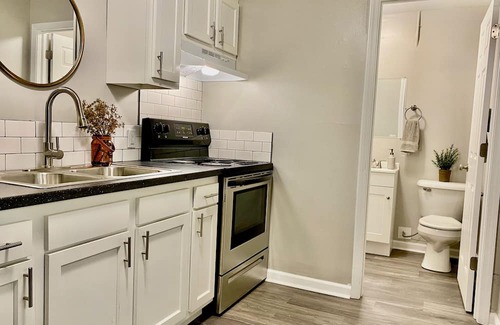 Beech Grove Apartment | Newly Remodeled Furnished Apts - 1 bed