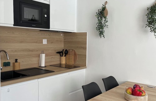 Gabas Apartment | Apartment with terrace overlooking Lake Fabrèges, sleeps 4