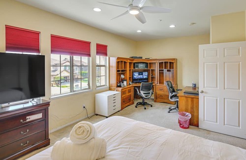 Placentia House | Spacious Orange County Home: 11 Mi to Disneyland!