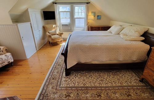 Top of the Hill House | ~ Exquisite Designer Home in Tranquil Tree-lined Neighborhood ~
