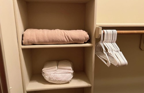 Mason Apartment | Fully furnished 1 bedroom apartment in MASON!