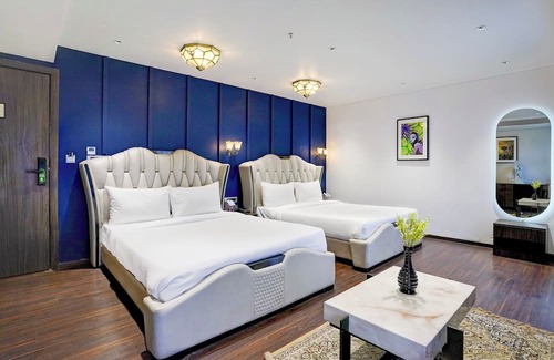Magarpatta City Hotel | Palette - Emerald Guestimony