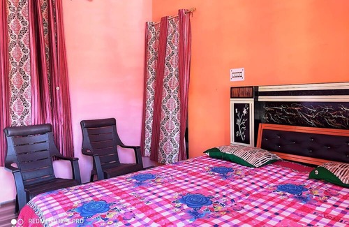 Gobind Dham Hotel | Badri kedar Home stay Joshimath