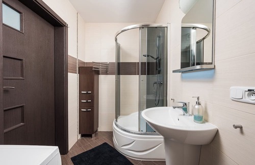 Warsaw Apartment | Coopera Standard Apartment