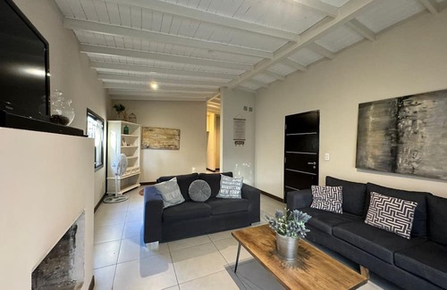 Chacras de Coria House | Casa Alem en Chacras de Coria