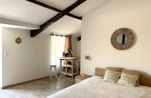 Le Busseau Bed & Breakfast | Chambres D'hôtes ''sous L'ombre DES Mimosas''