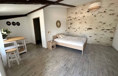 Le Busseau Bed & Breakfast | Chambres D'hôtes ''sous L'ombre DES Mimosas''