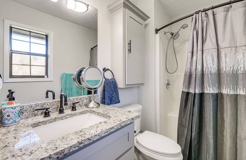 Rogersville House | Pet-Friendly Countryside Haven Near Cherokee Lake!