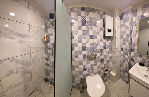Ancient Side Apartment | Located near the east coast of Side peninsula, close to many key locations.