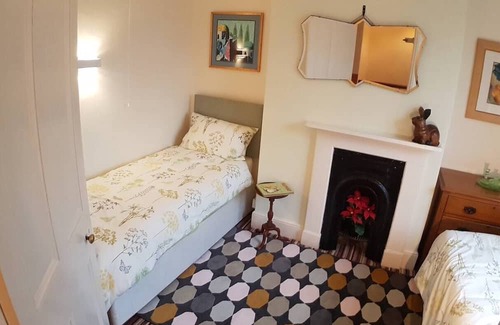 Ottery St Mary House | Cosy Devon Town House and Garden with BBQ