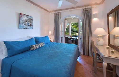 Folkestone Villa | Lovely 1 Br Apartment! Fully Furnished