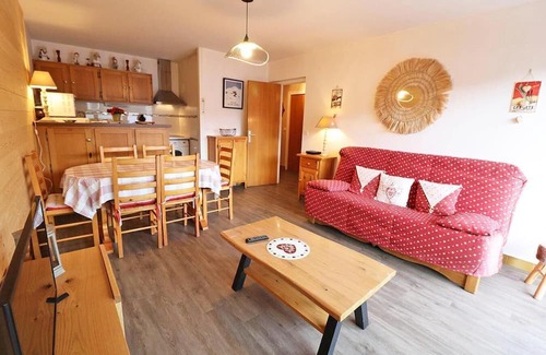 Les Gets Apartment | 1st floor, balcony, tv, ski locker, 45m², Les Gets
