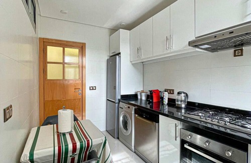 Malabata Apartment | Nejma Peaceful 2-bedroom Near Corniche