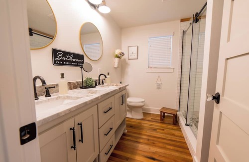 Hammond Other | The Sycamores Private Entrance 1.5 Ac 5 Mi to SLU Pet Friendly