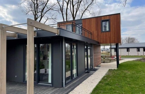 Kaatsheuvel House | Pavilion l'etage 4+4 by Interhome