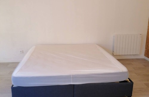 Saint-Andre-les-Alpes Apartment | Appartement Pour 2 Personnes à Louer st Andre les Alpes France Centre Village