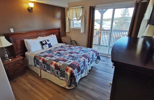 Eastern Passage Hotel | The inn at fisherman's cove